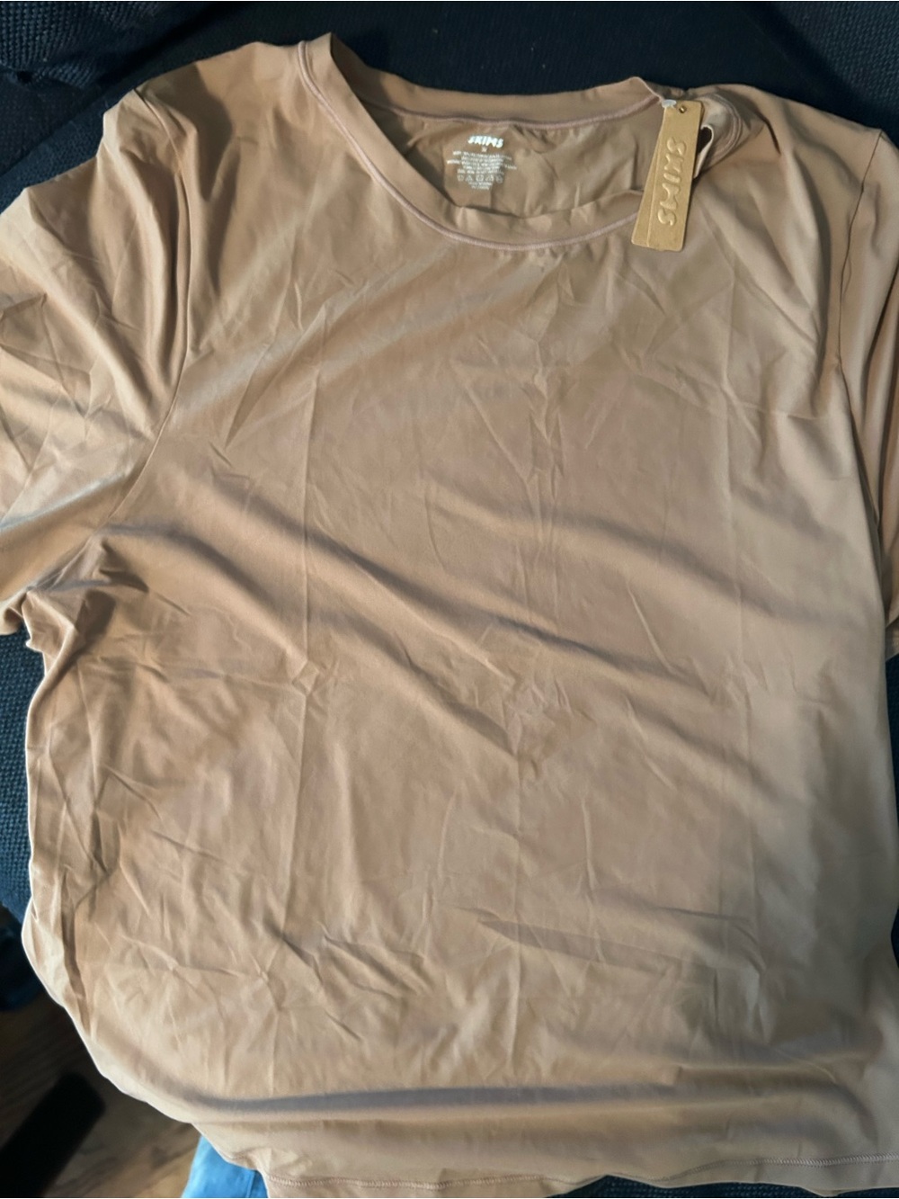 SKIMS women’s top